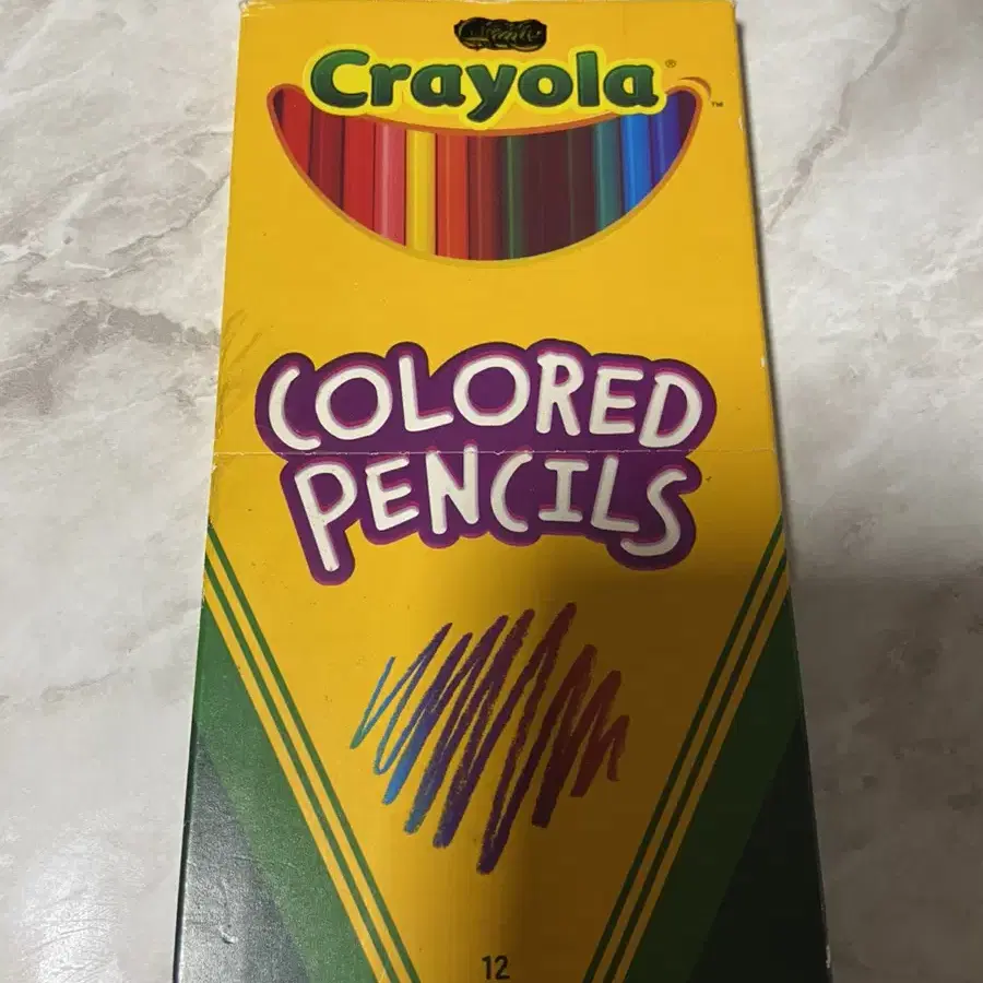 Crayola 12 색연필 판매합니다