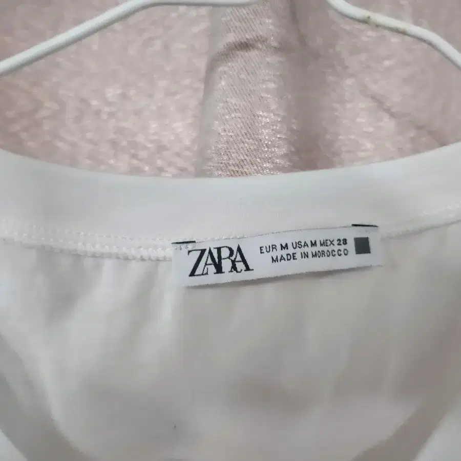 ZARA 크롭탑 66~77