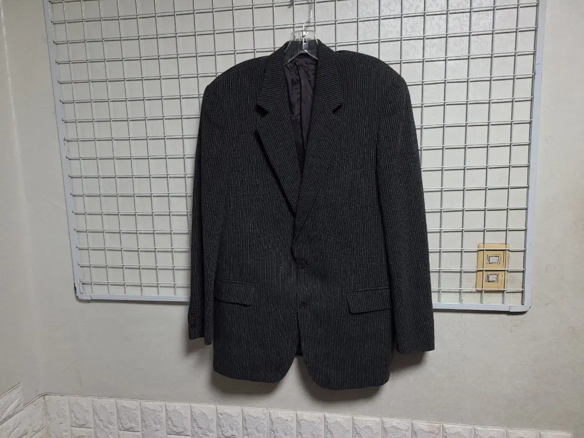 Givenchy Suit Jacket(M105)