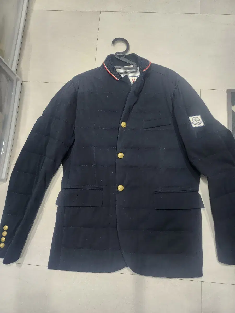 Moncler Gamma Bloo Size 3 Navy