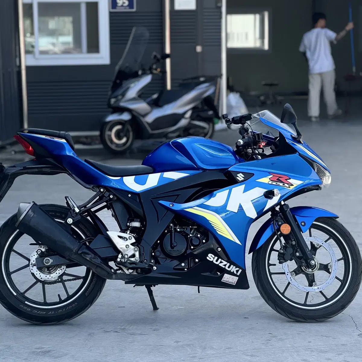 스즈키 GSXR-125 좋은차량 좋은금액에 판매합니다