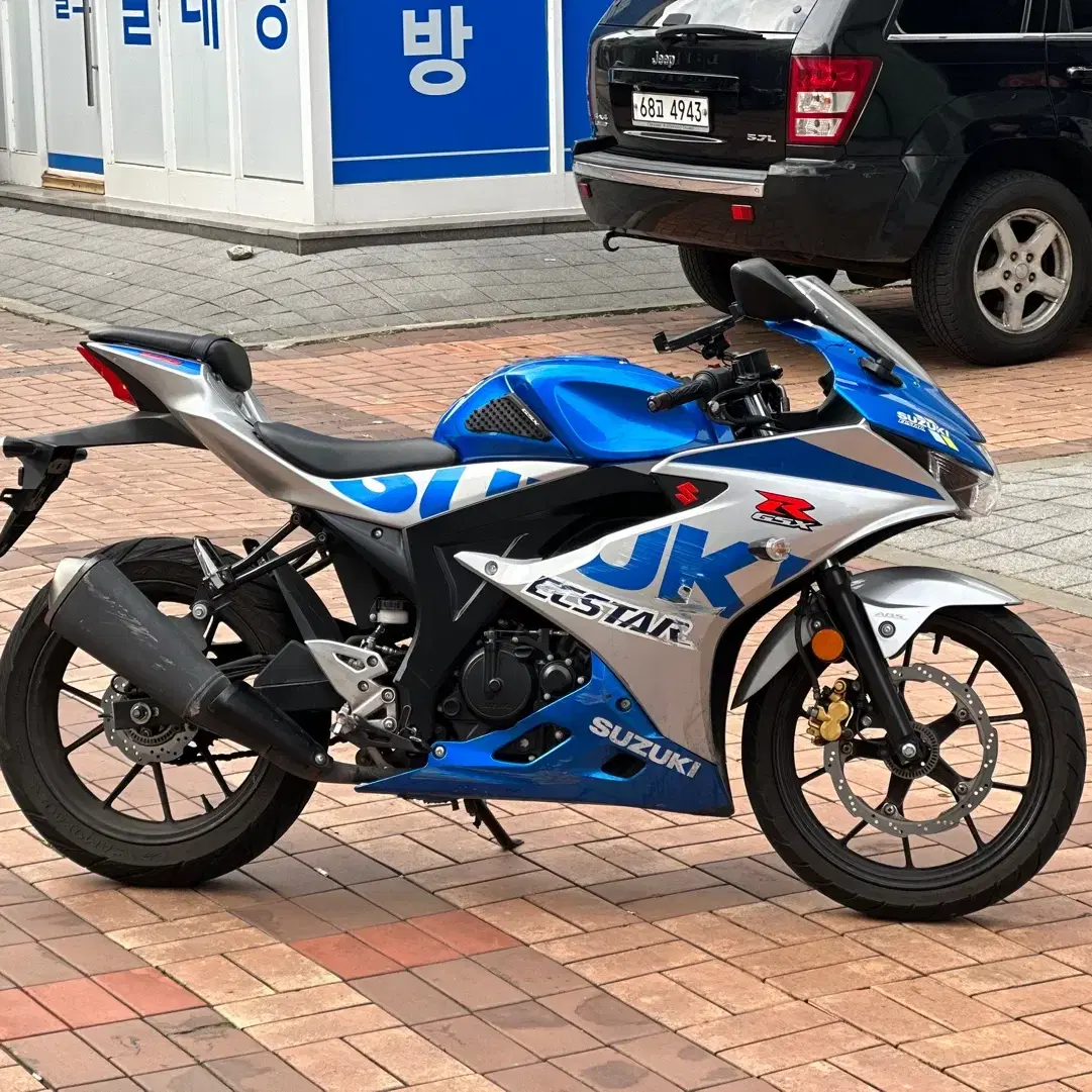 GSXR-125 스페셜카울 좋은차량 좋은금액에 판매합니다