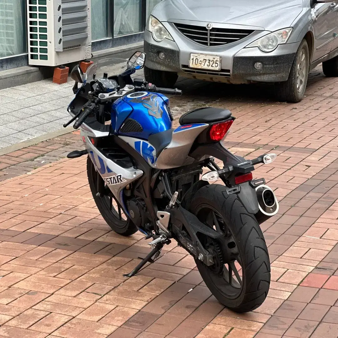 GSXR-125 스페셜카울 좋은차량 좋은금액에 판매합니다