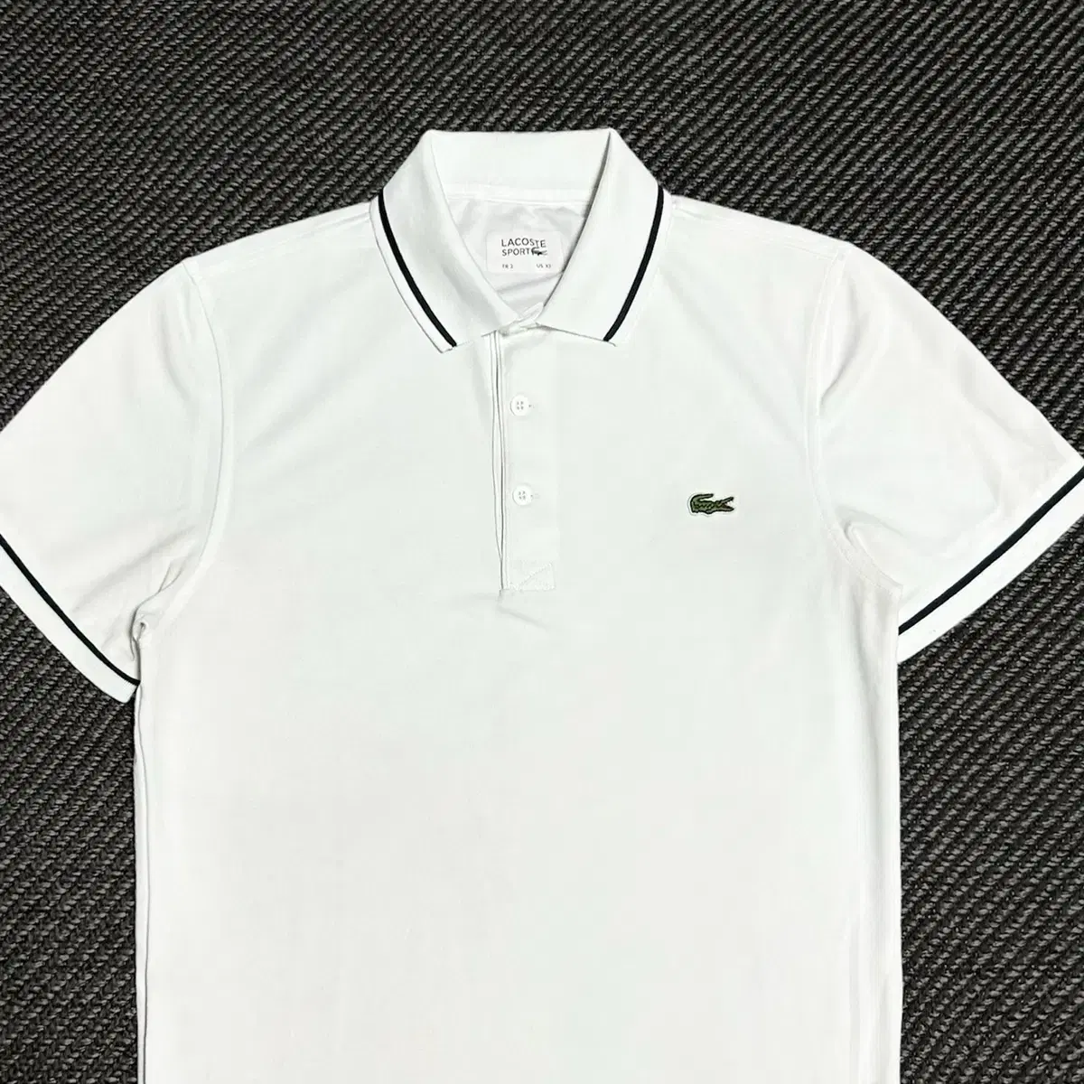 [ S ] Lacoste 라코스테 신형 화이트 반팔 카라티