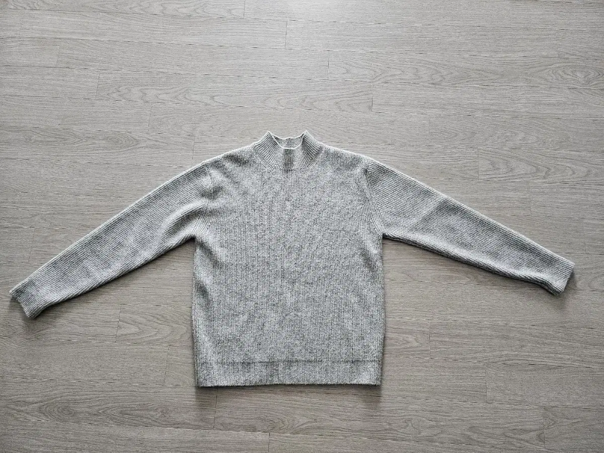 Men's Sweatshirt