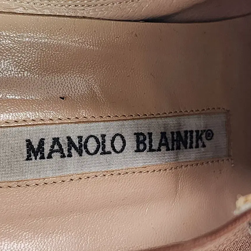 [250]  Manolo Blahnik 마놀로 블라닉 앵클부츠