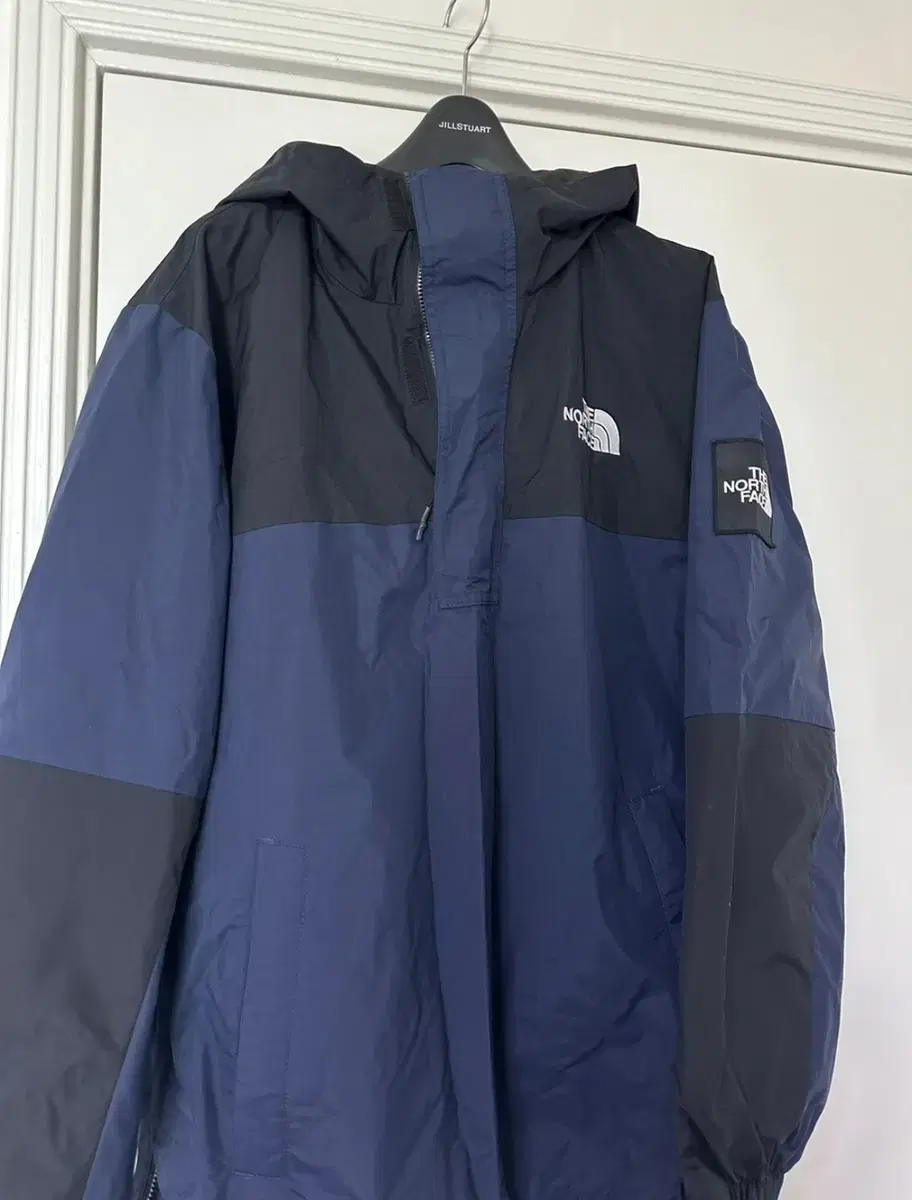 The North Face White Belle Anorak