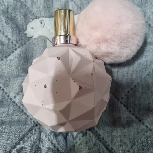 아리아나 그란데. 아리 & 스위트 라이크 캔디. EDP. 100ml.