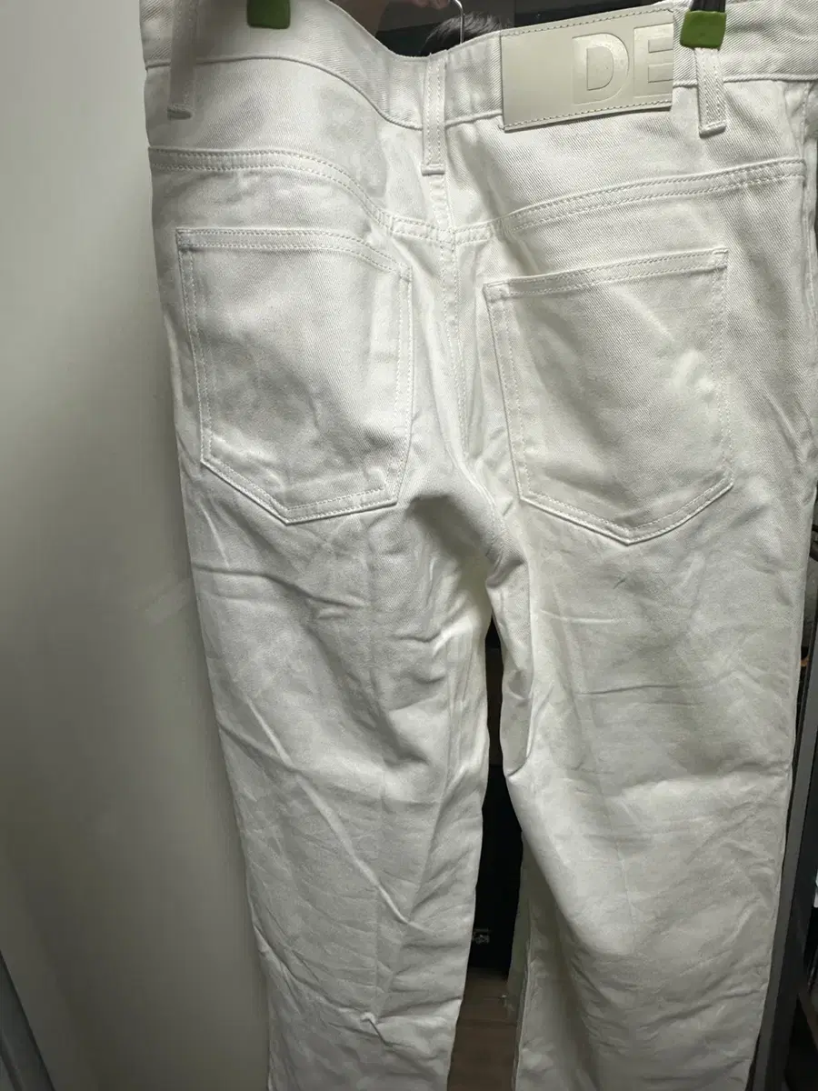 Decet white cotton pants