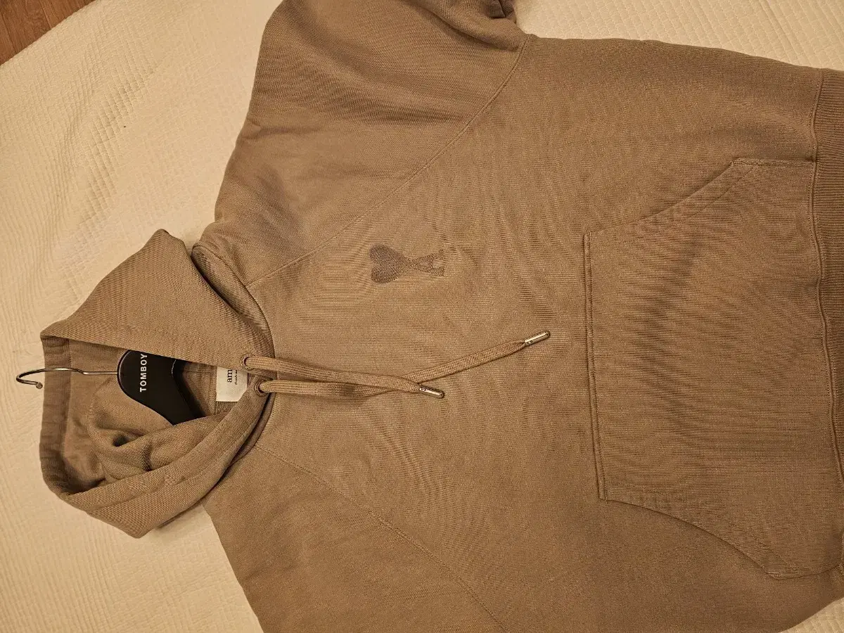 (New)AMI Men's Hoodie France Outlet Price sells