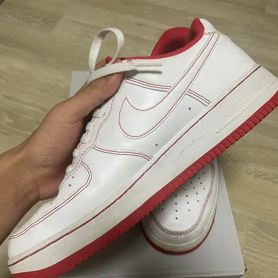 Nike Air Force 1'07 Stitch Radiant Red