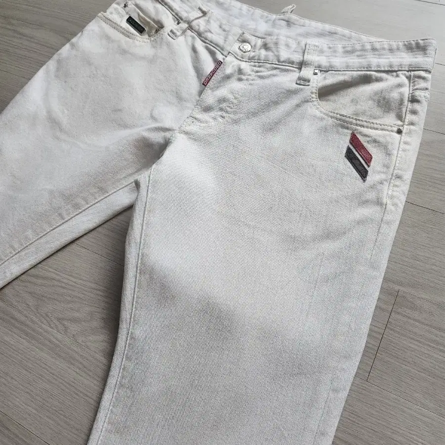 정품 디스퀘어드2 Racer White Jean-eu48