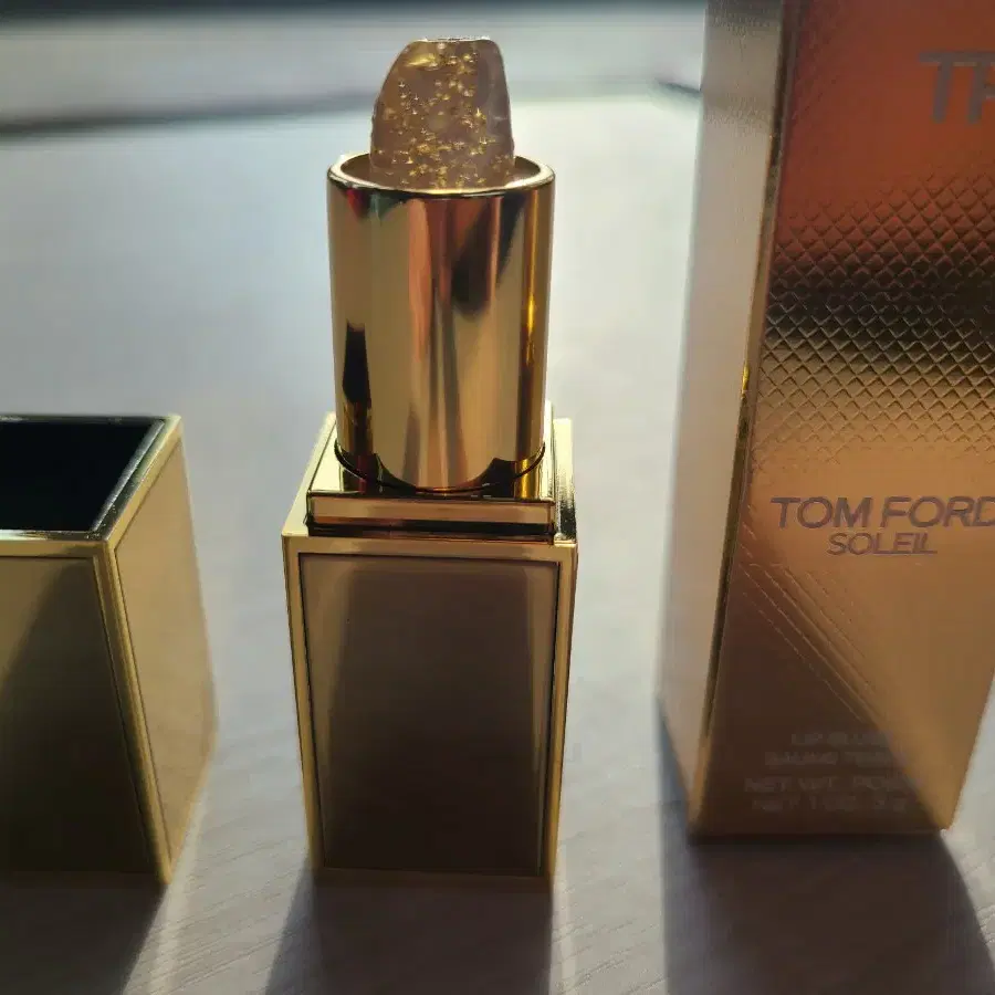 톰포드 솔레일 TOM FORD SOLEIL 립블러쉬 3g 새상품