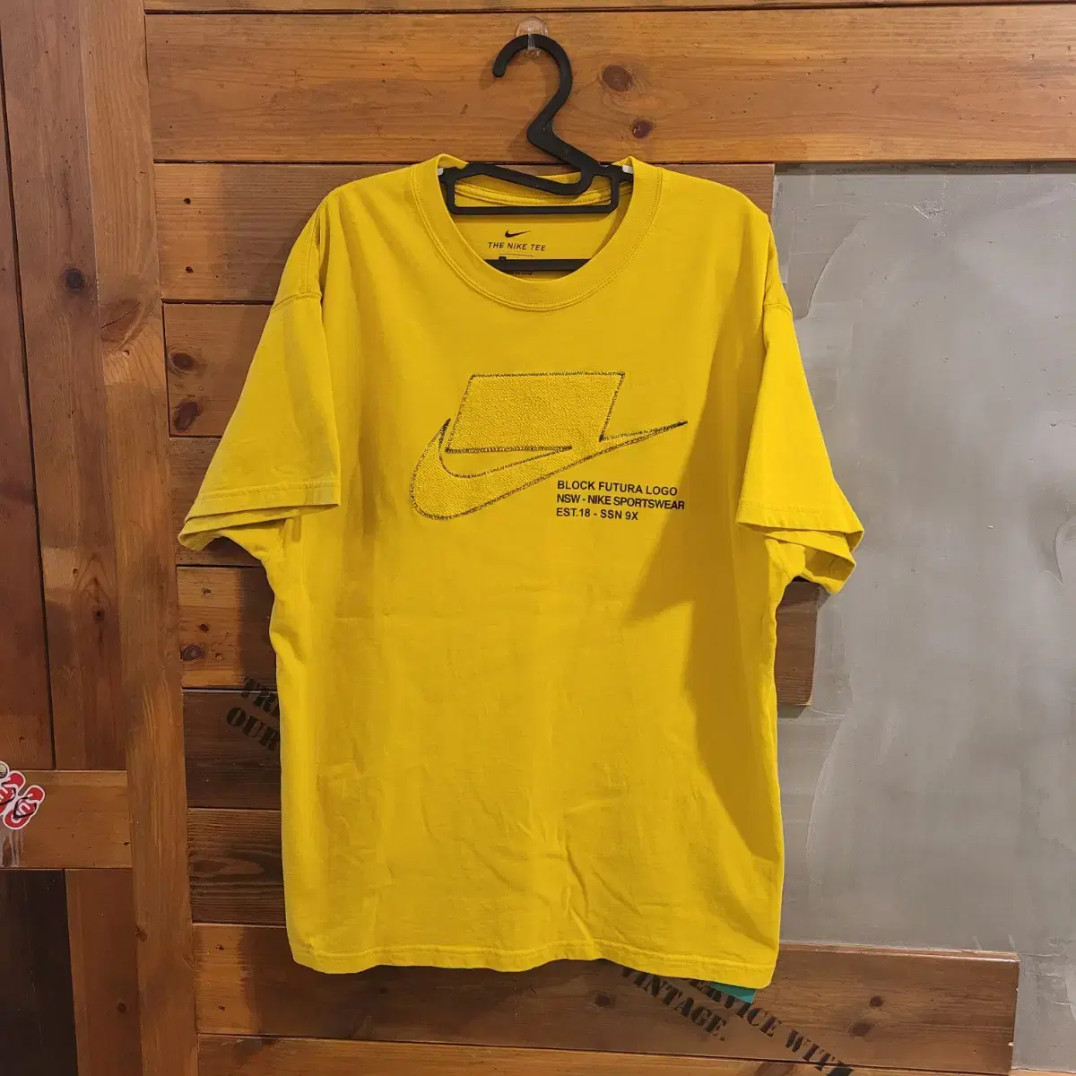 Nike Mustard Short Sleeve Tee XL