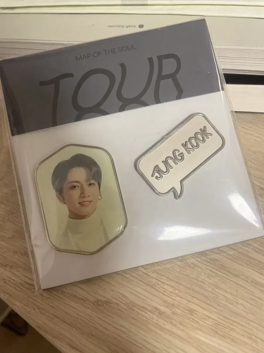 Jungkook MapSolCon Tour Badge Set