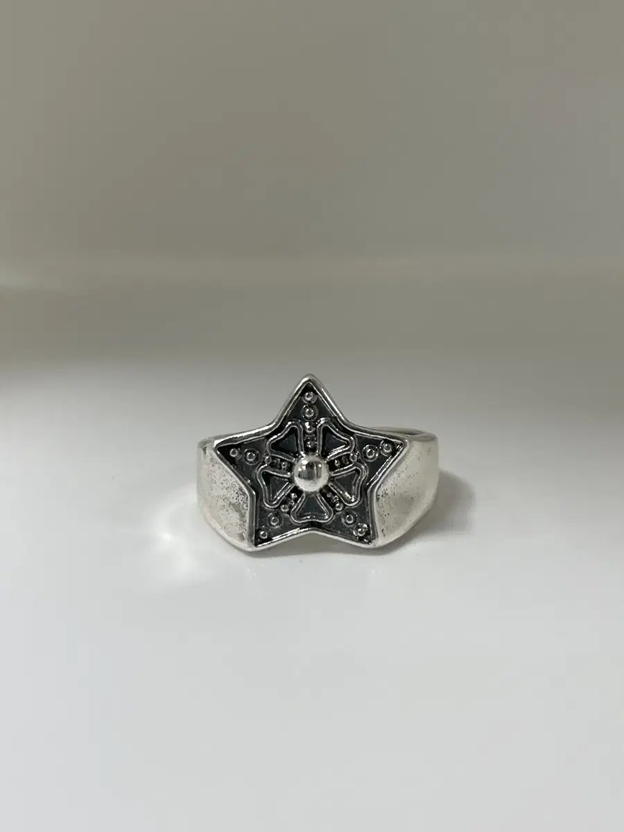 Vintage sea star ring