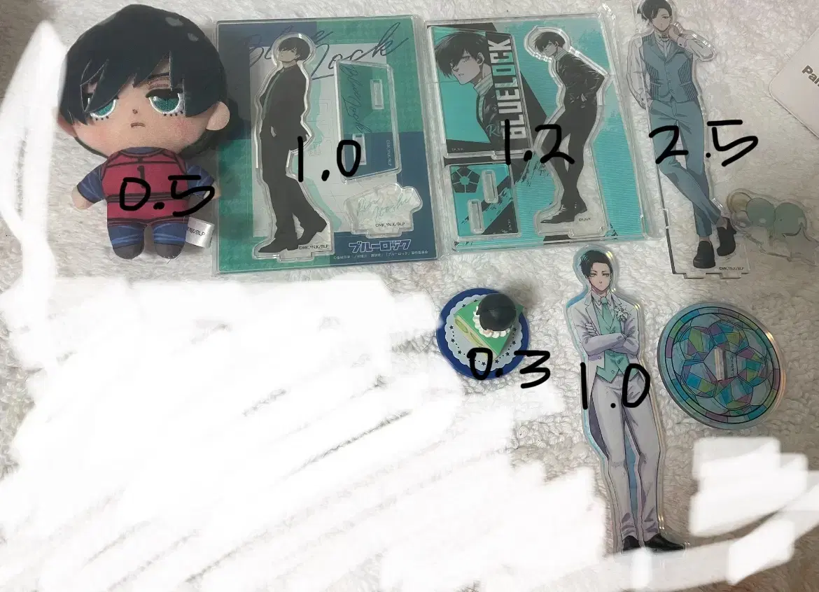 BLUELOCK Itoshirin acrylic Goods sell Suits and plain clothes One Piece Balloon Gacha