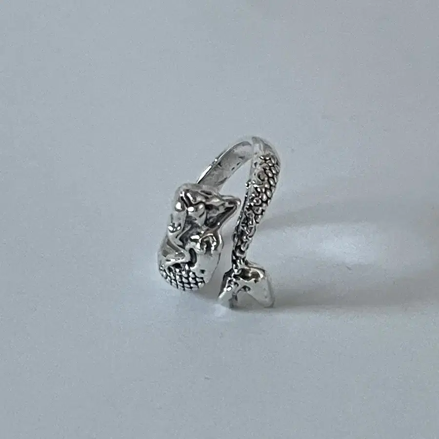 Vintage The little Mermaid ring