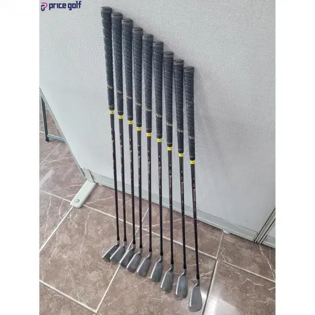 AP501 (투스타) 4-sw 9 IRON