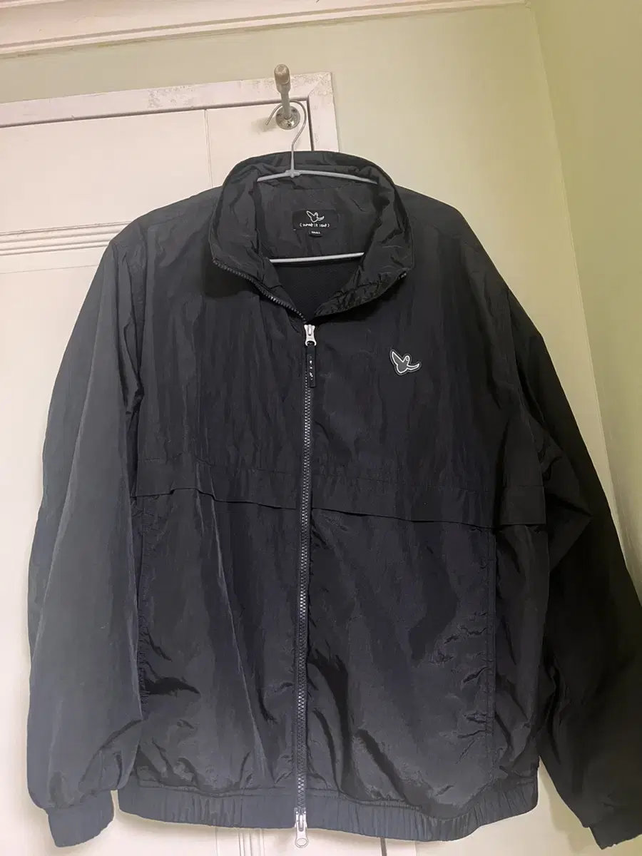 Warlitzen Windbreaker