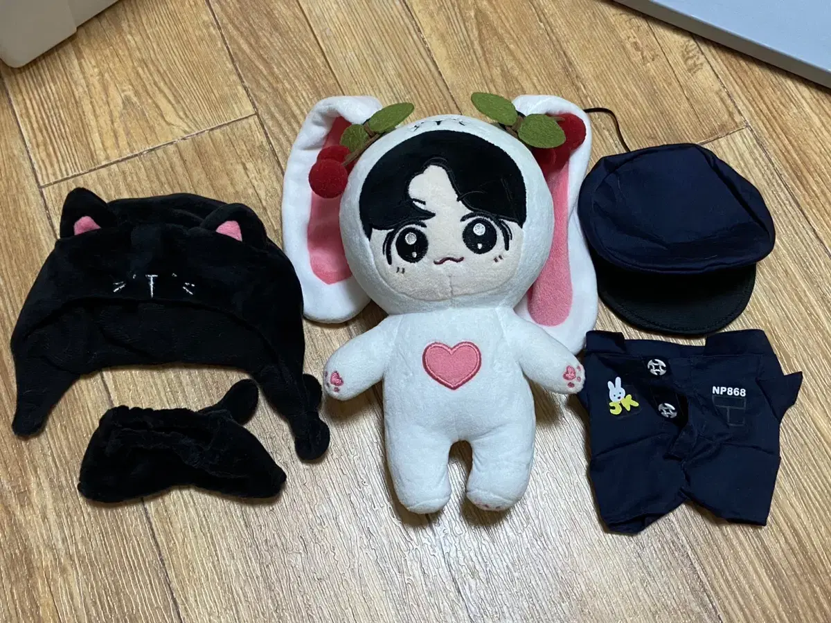 bangtan jungkook BTS doll 흰토꾹 토꾹