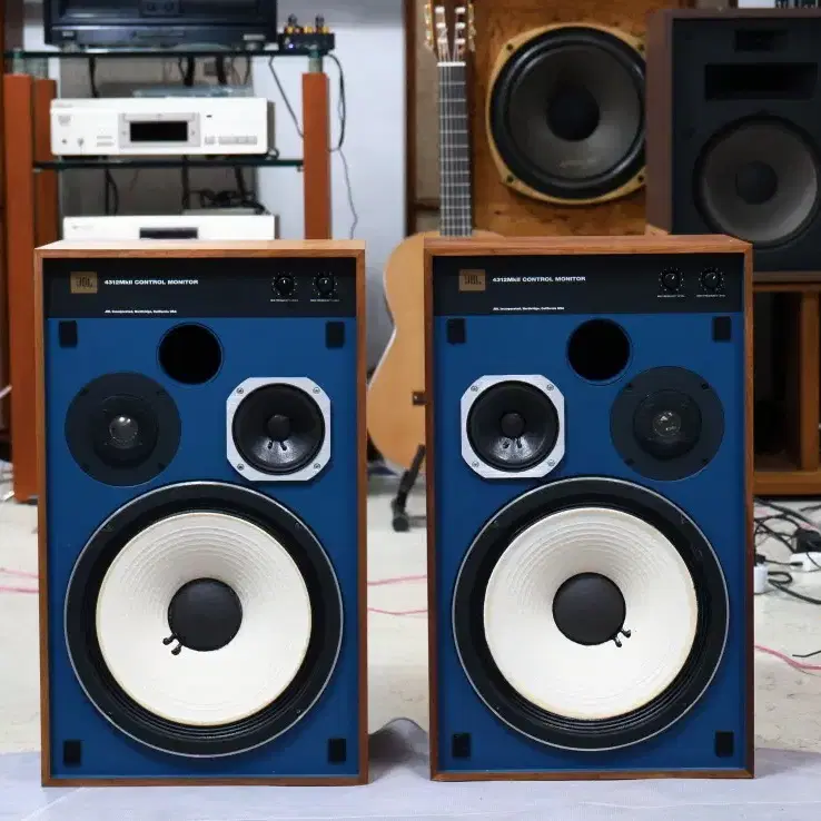 JBL 4312MKII 청색 모니터스피커 ㅡ민트급ㅡ