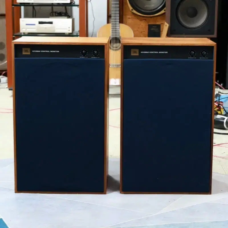 JBL 4312MKII 청색 모니터스피커 ㅡ민트급ㅡ