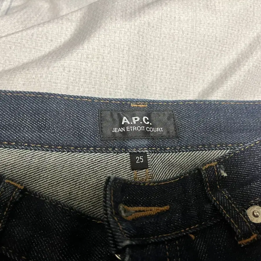 APC 25 데님바지