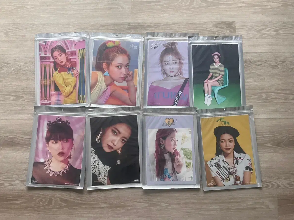 (Bulk) red velvet Goods High-quality prints A4 photo