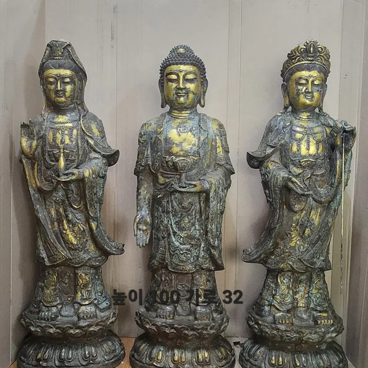 금동 불상 .삼존불 .(높이 100cm)