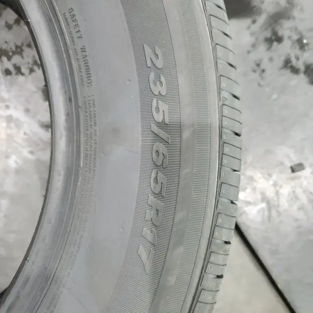 235/65R17 235 65 17 넥센 로디안GTX 타이어 (낱개제품