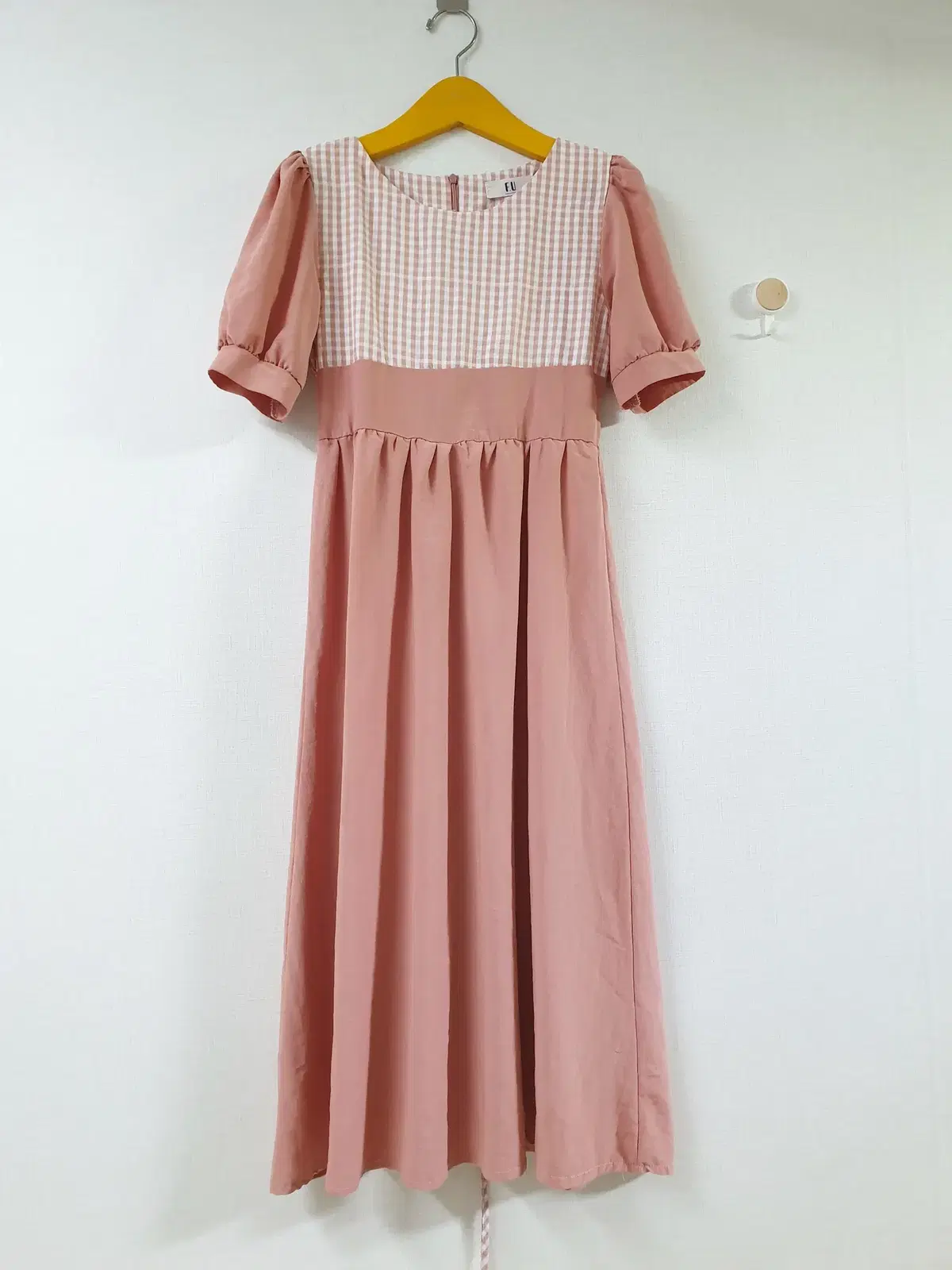 Women's Long One-Piece Checkpoint Puff Sleeves Pink 44 55 Waist Ribbon