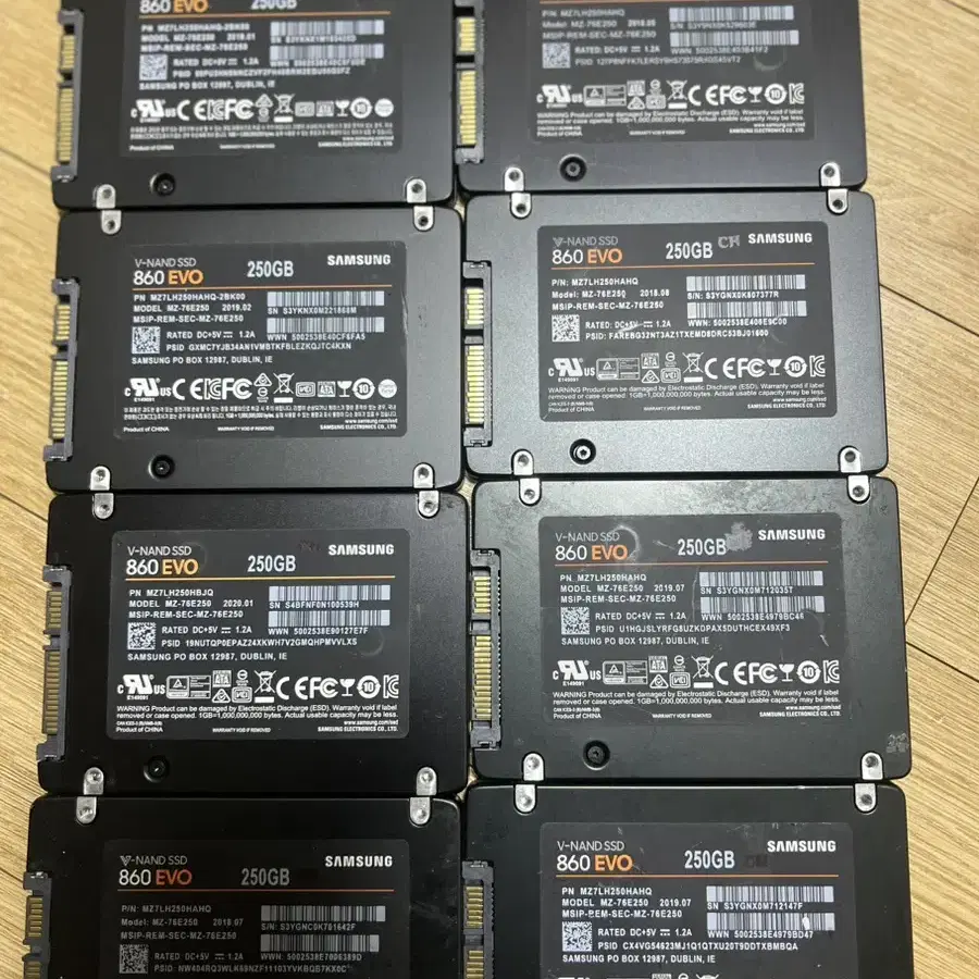 컴퓨터저장장치 SSD 삼성 120-128,250-256 랜덤