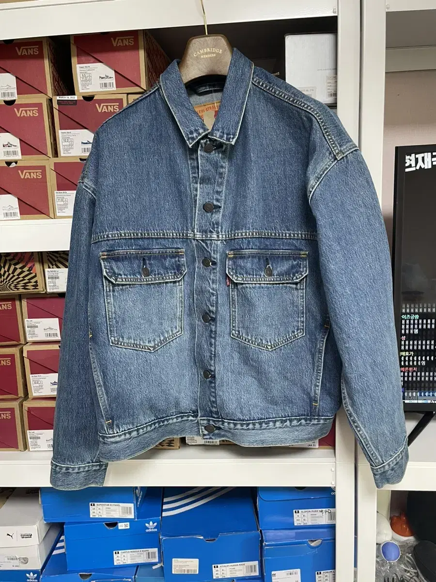 Levi's Overfit Jeans Jacket