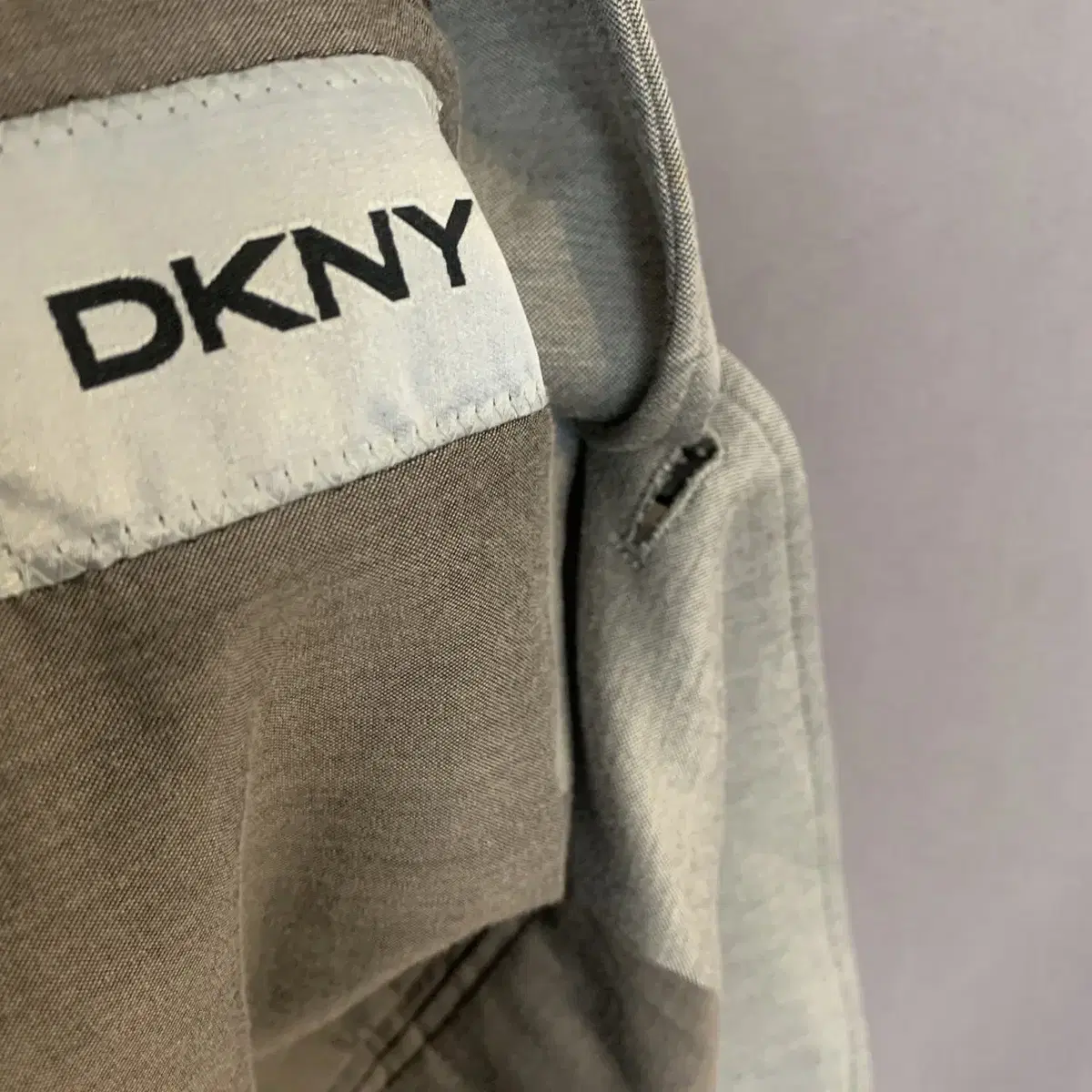 100 L DKNY 도나카란 캐주얼 스판 싱글 버튼 블레이져 자켓 팝니다