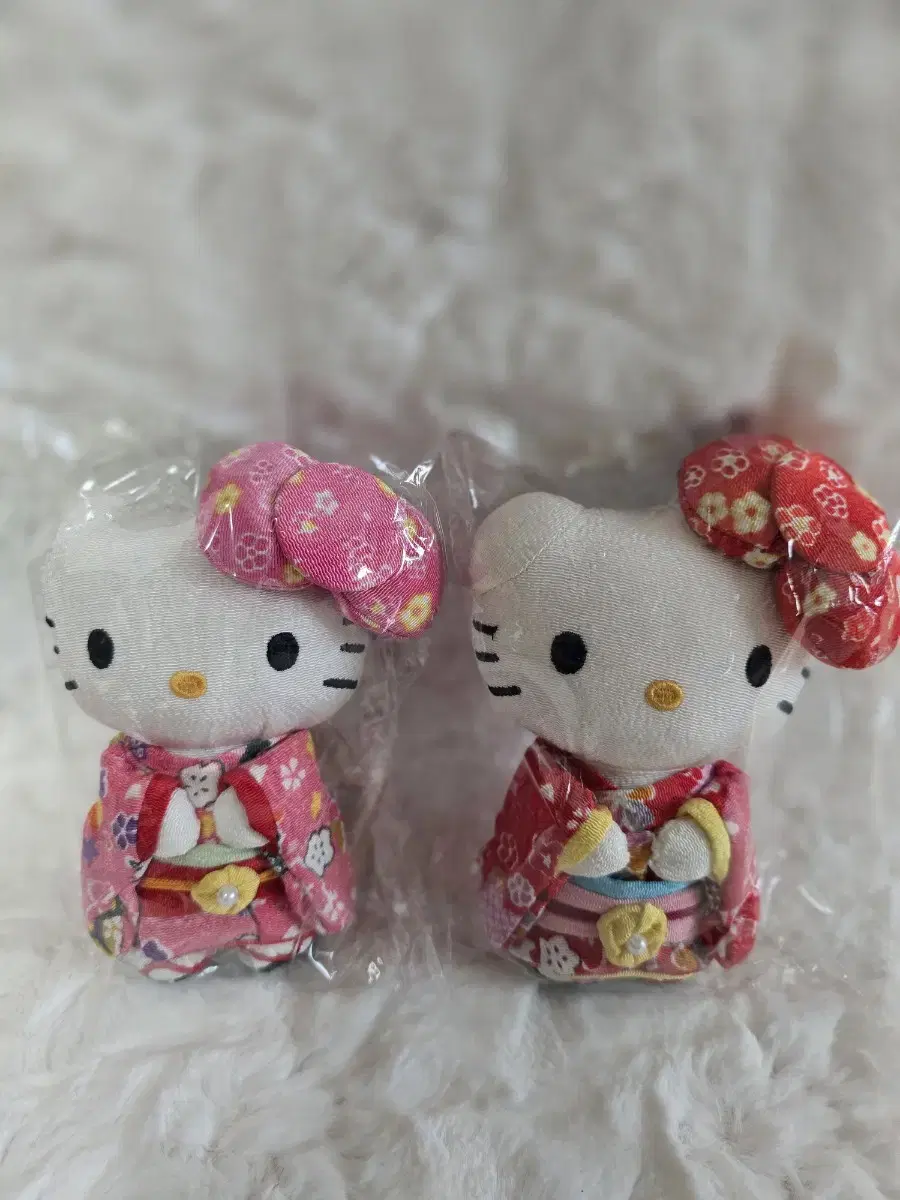 Kitty Kimono Doll Keyring