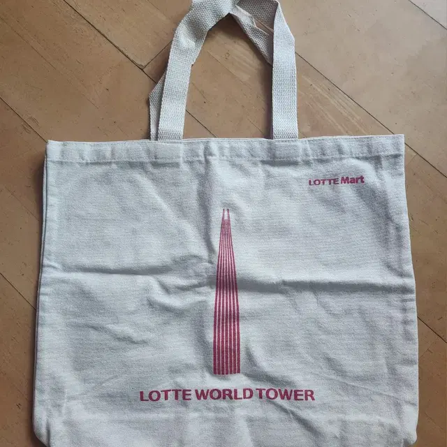 LOTTE WORLD TOWER  에코백(새상품)