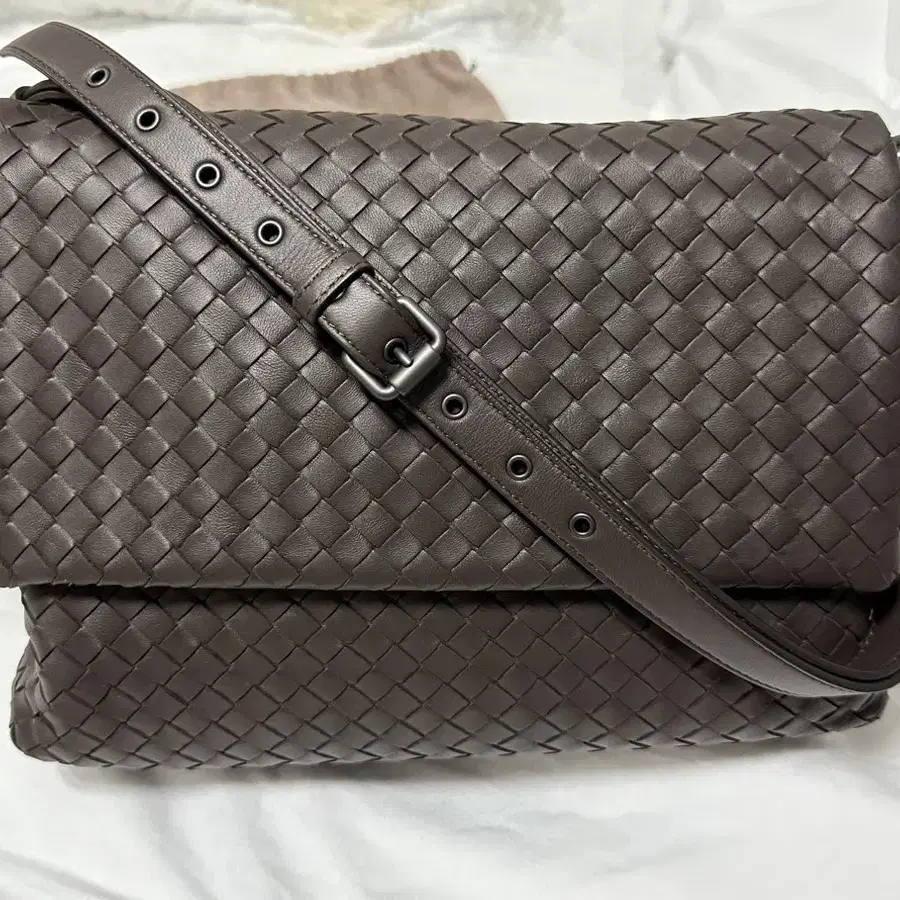 [BOTTEGA VENETA]보테가베네타 인트레치아토 숄더백 522874