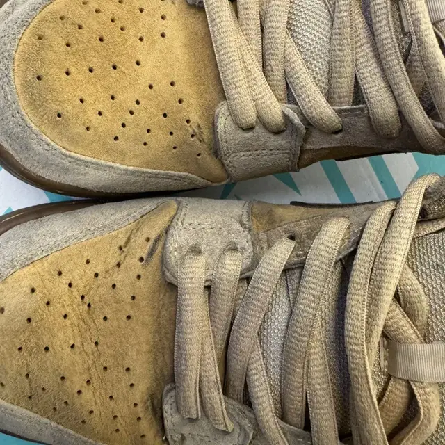 nike sb dunk wheat 9.5