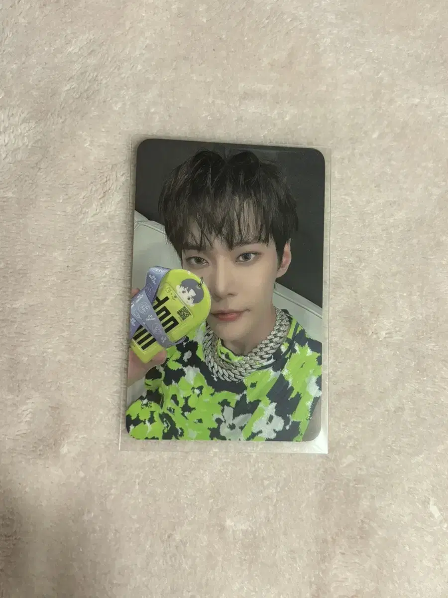 doyoung everland kard holder photocard wts!!!