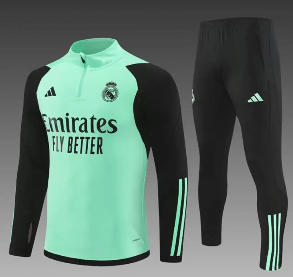 Real Madrid Training Set Mint