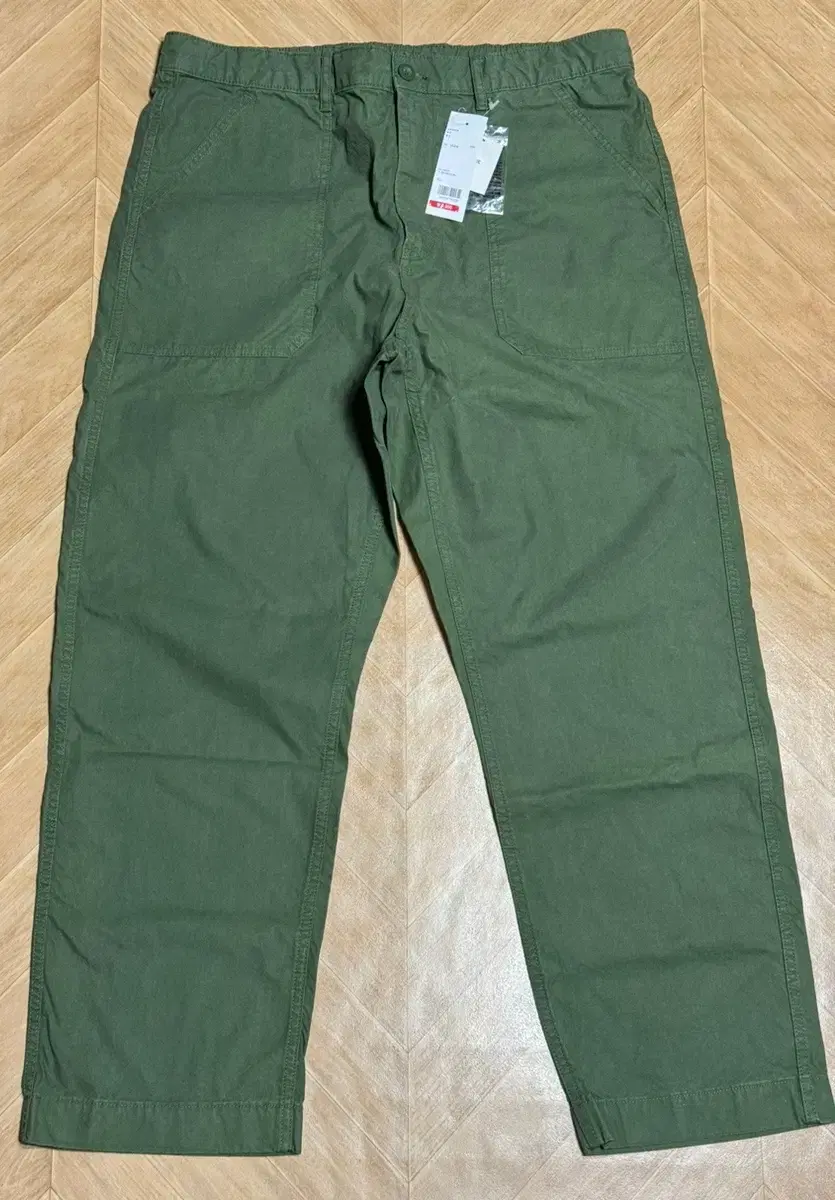 Uniqlo Straight Work Pants Olive XL New