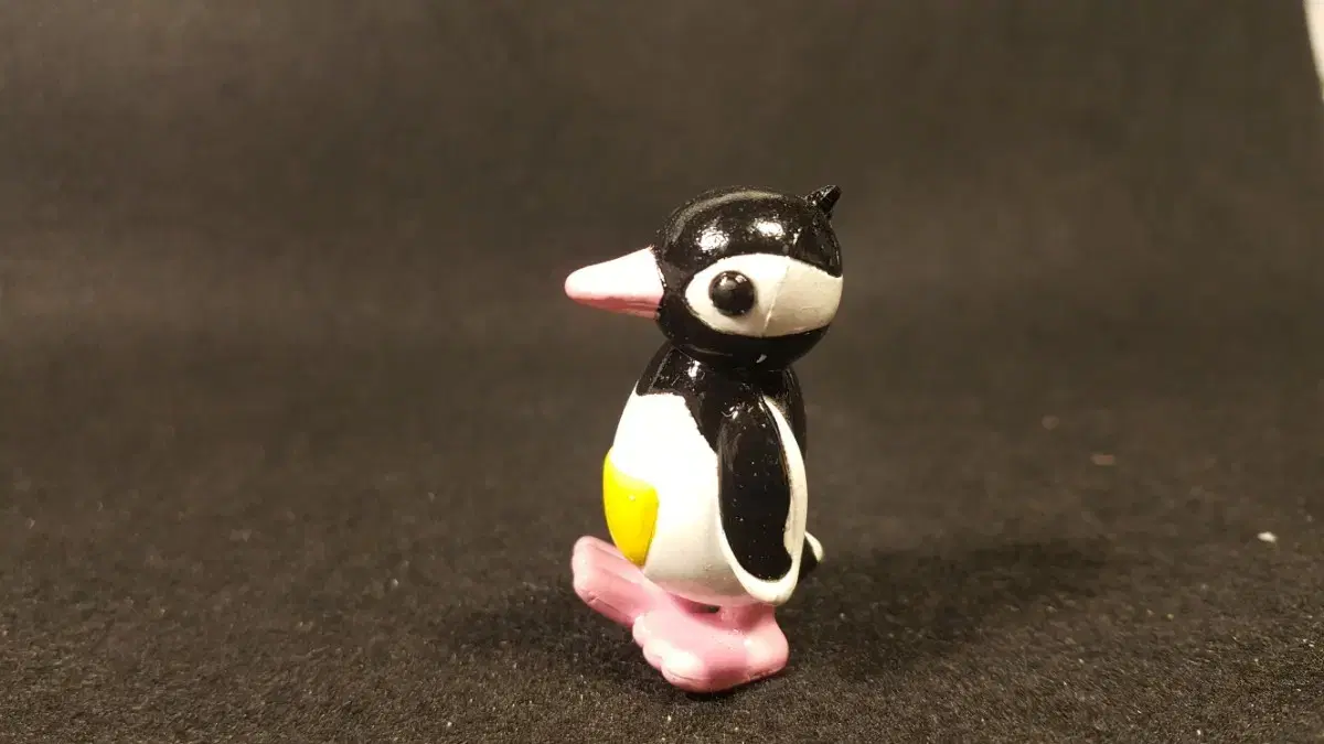 Postpet Penguin Figure