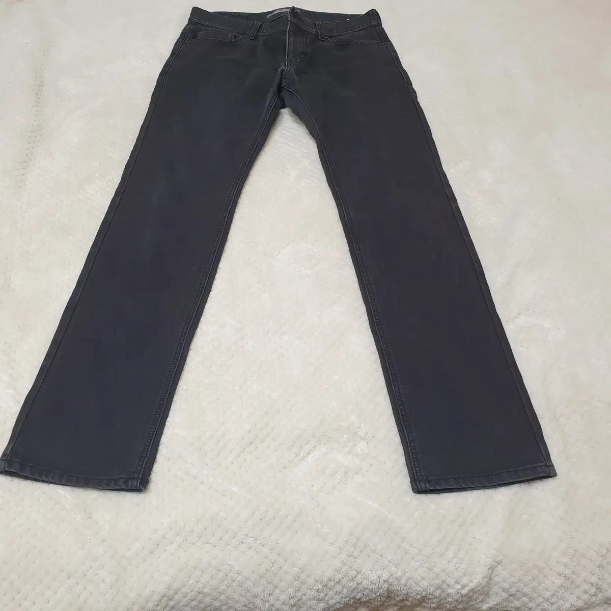 GET USED Black jeans.82.Length106.Inseam18.For winter.