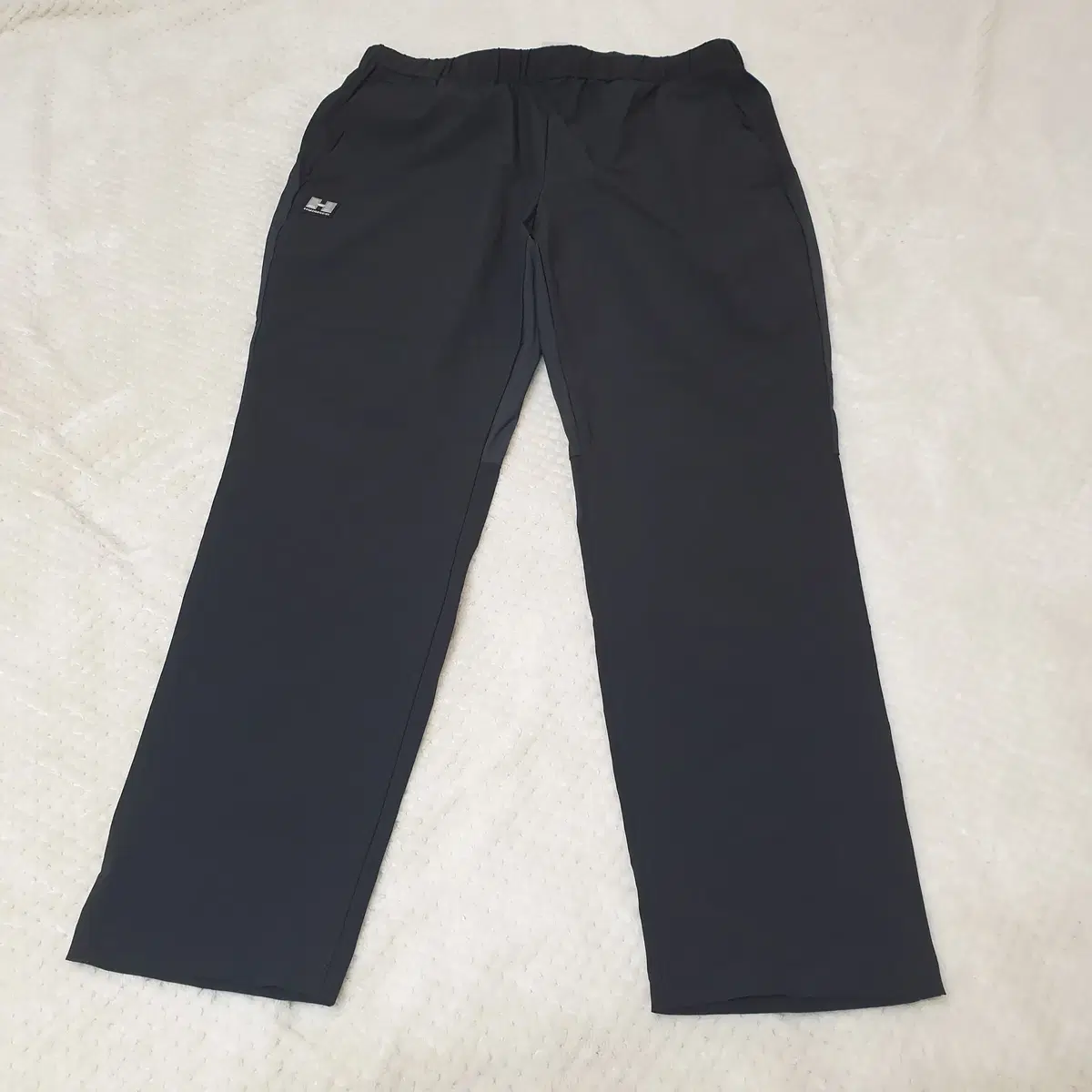 Hummer black sweatpants.95.XXL.Length101Inseam18.For yeoreum.