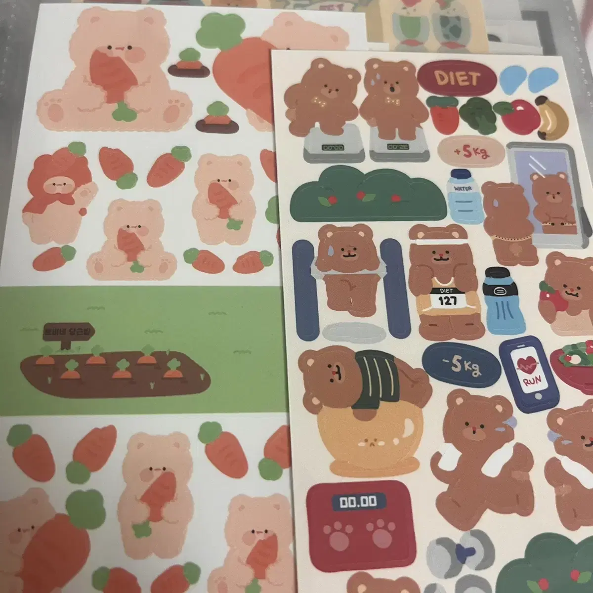 5 or 10 random stickers