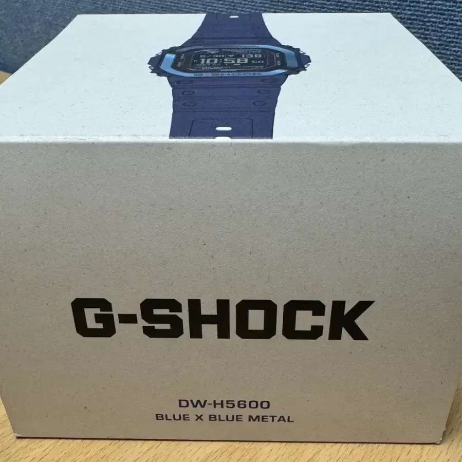 카시오 CASIO G-SHOCK DW-H5600MB-2DR BLUE x