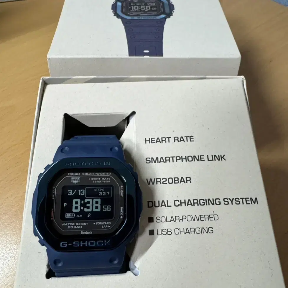 카시오 CASIO G-SHOCK DW-H5600MB-2DR BLUE x