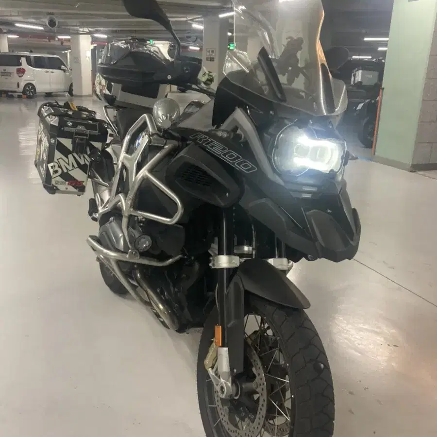 BMW R1200 어드벤쳐