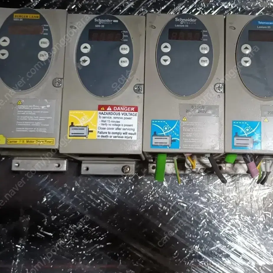 Schneider Electric SD328BU68S2모션서보드라이버